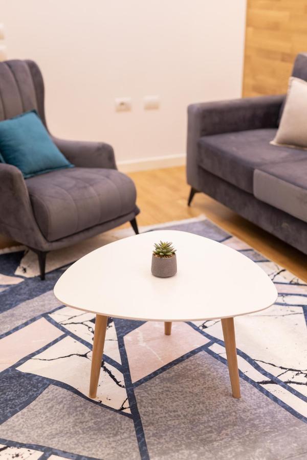 Exclusive 2 Bedrooms Apartment Tiran Dış mekan fotoğraf