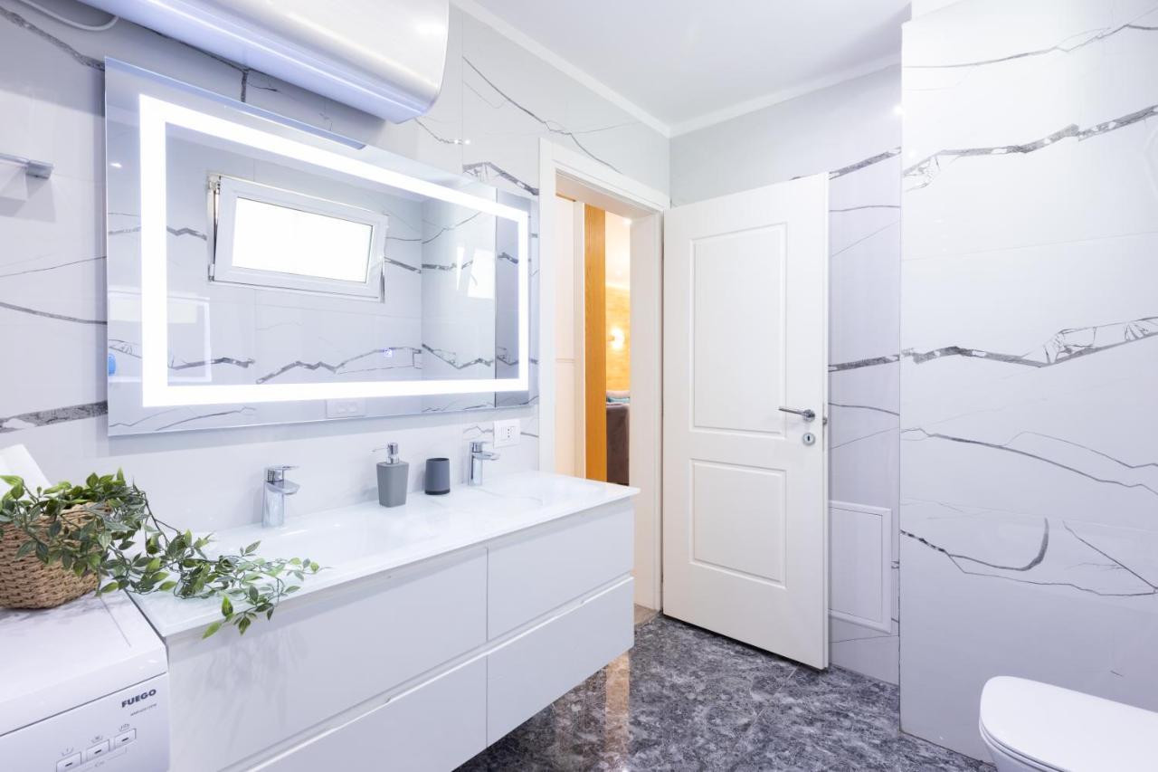 Exclusive 2 Bedrooms Apartment Tiran Dış mekan fotoğraf